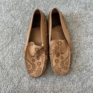 Robert Graham Embossed Skull Leather Driving Loafers Tan Statement Style Sz 11.5